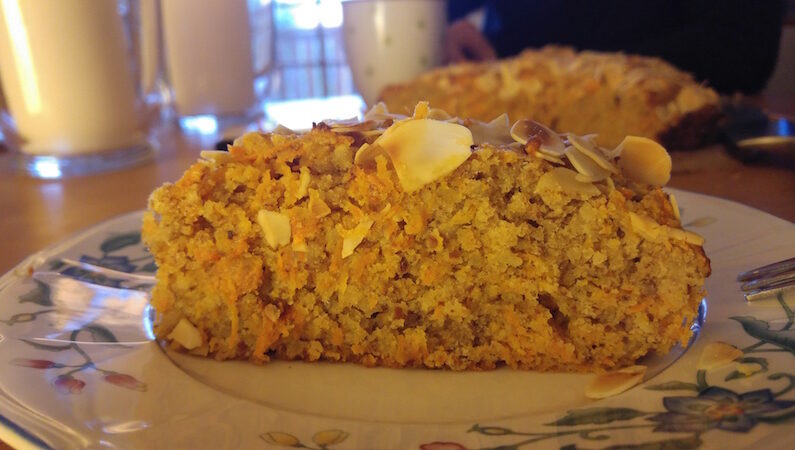 Karotten-Buchweizen_Mandel-Kuchen1