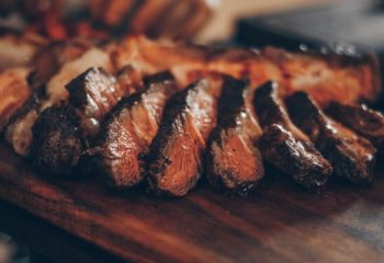 Steak_emerson-vieira-cpkPJ-U9eUM-unsplash