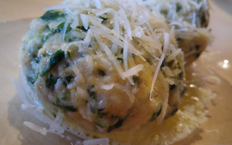 Wildkräuter-Topfenknödel