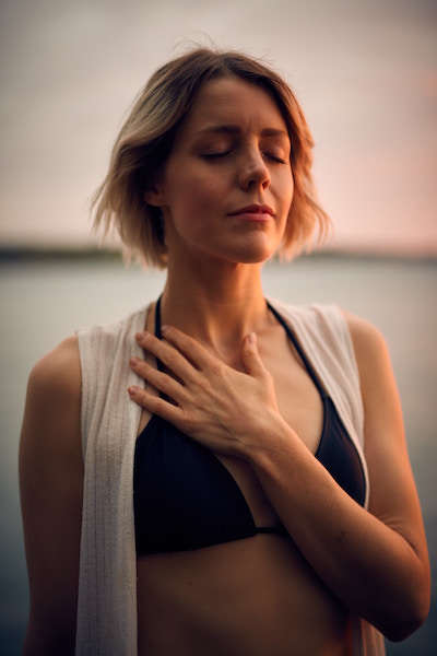 selflove_darius-bashar-560082-unsplash