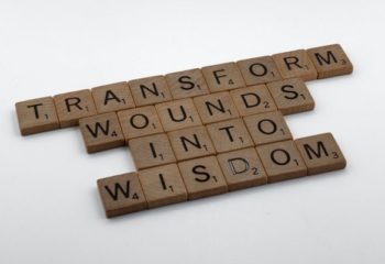 Wunden in Weisheit transformeiren